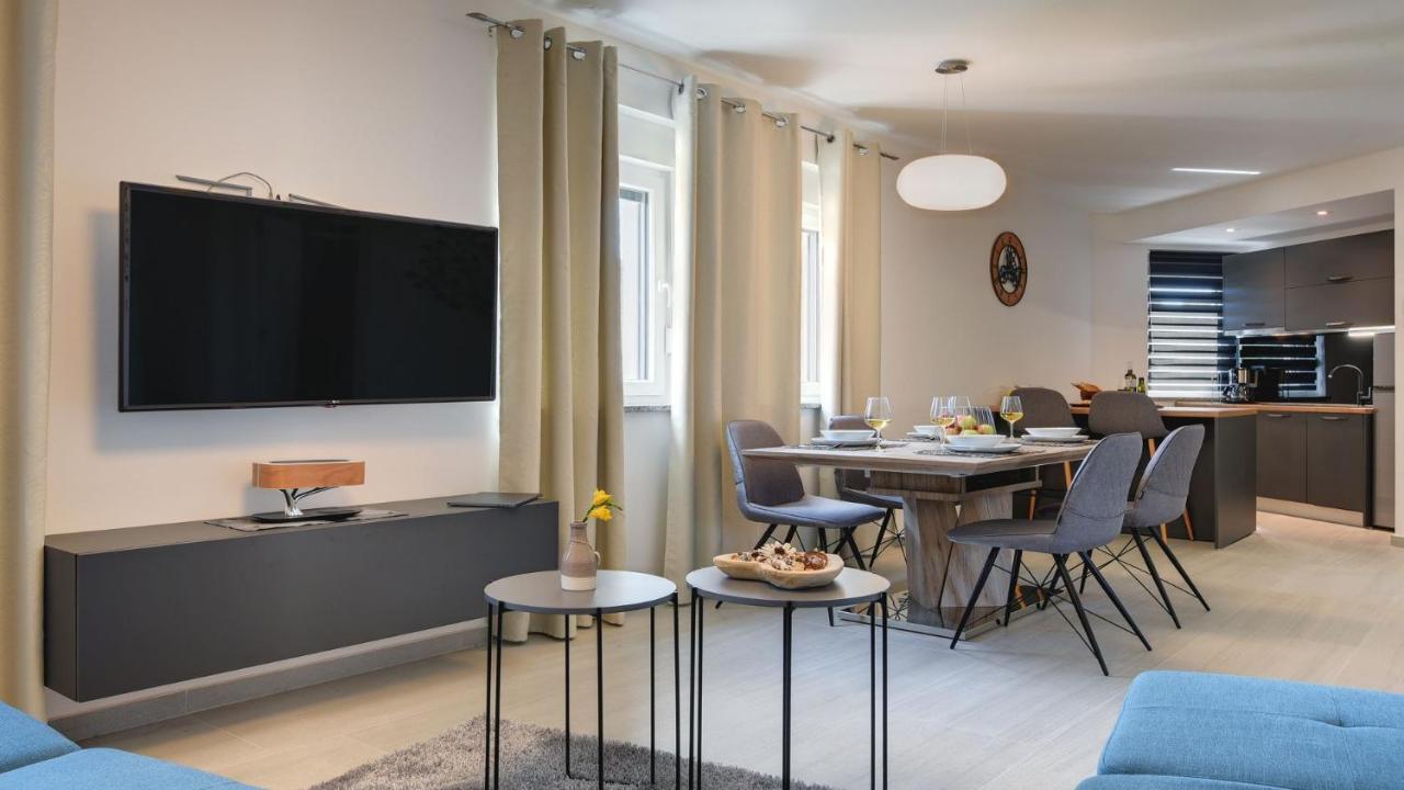Exclusive City Apartments Пула Экстерьер фото
