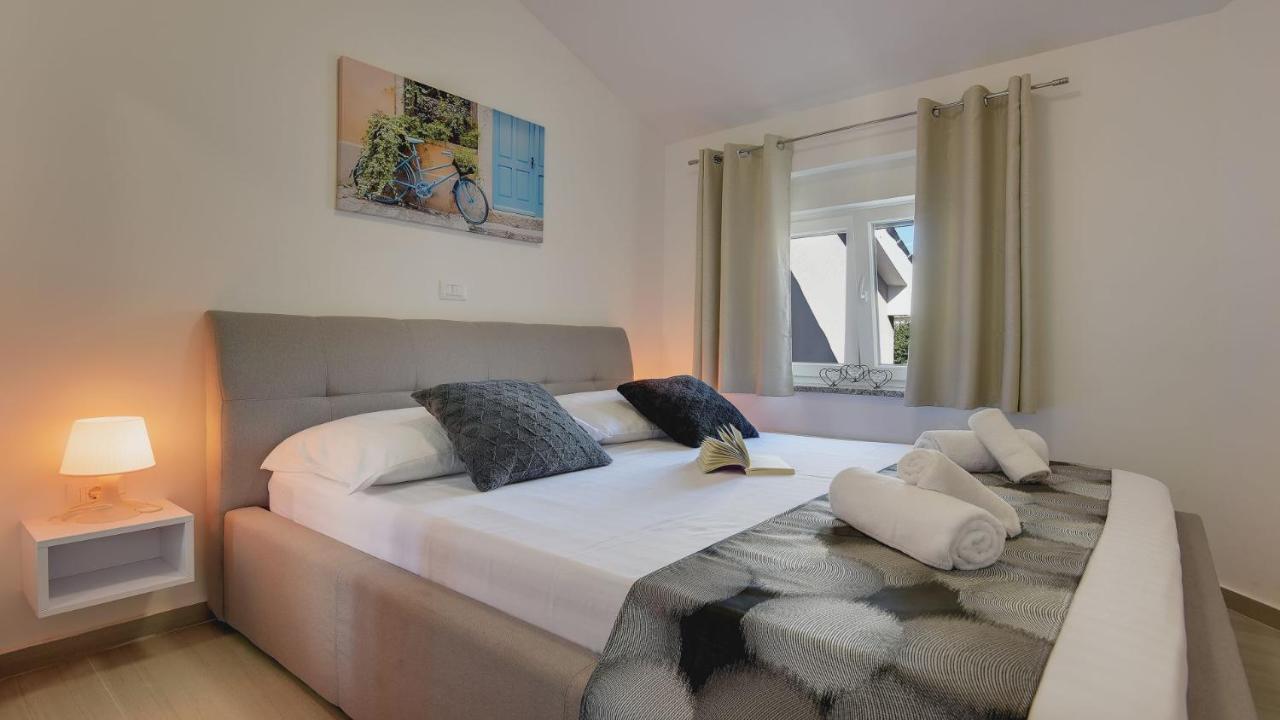 Exclusive City Apartments Пула Экстерьер фото