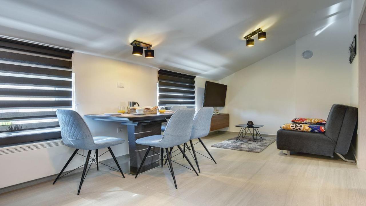 Exclusive City Apartments Пула Экстерьер фото